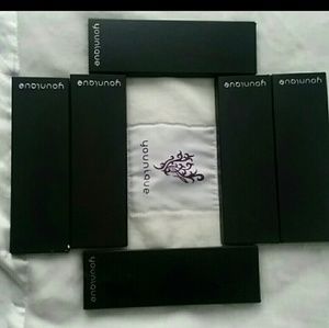 Younique  empty quad paletes